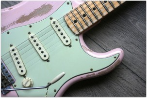 Fender 1969 Strat Relic Dennis Galuska,Shell Pink