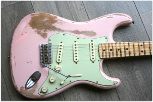 Fender 1969 Strat Relic Dennis Galuska,Shell Pink