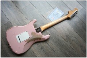 Fender 1969 Strat Relic Dennis Galuska,Shell Pink