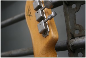 FENDERB 2017 Tele Journeyman