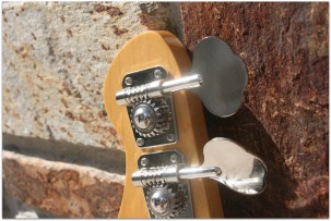 TOKAI AJB88 Metalic Red