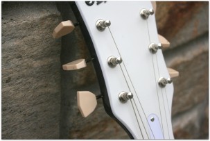 SUPRO Belmont Vibrato