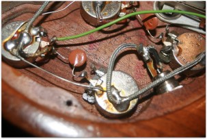 GIBSON Firebrand The SG Walnut 1979