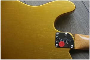 FENDER Postmodern Telecaster 1987 - 2017 Frost Gold