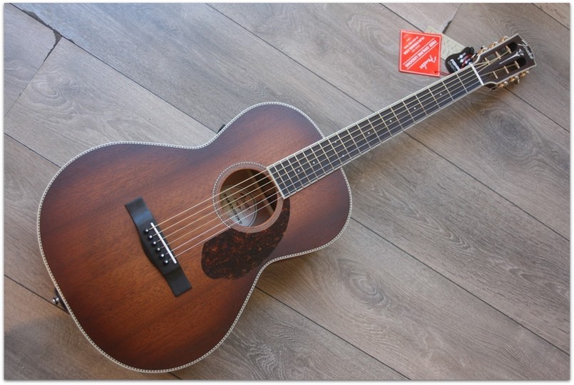 FENDER PM-2 E Limited All Mahiogany