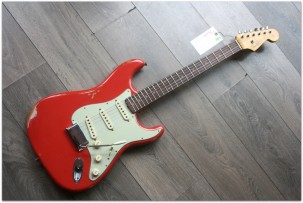 FENDER 1960 Relic Strat Aged Fiesta Red,Rosewood
