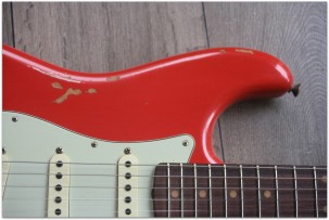FENDER 1960 Relic Strat Aged Fiesta Red,Rosewood