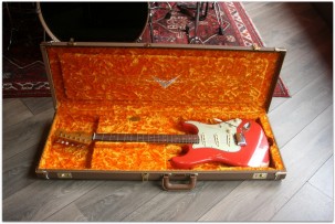 FENDER 1960 Relic Strat Aged Fiesta Red,Rosewood