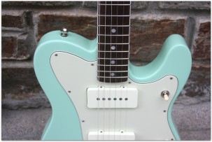 FENDER Limited Edition Parallel Universe Jazz Tele Surf Green Rosewood