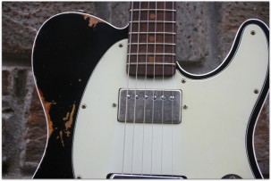 FENDER 2018 Limited Heavy Relic Reverse Custom HS Tele Aged Black Over 3 Color Sunburst