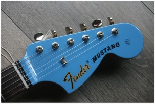 FENDER Traditional Mustang 70 Matching Head in California Blue, Made In Japan