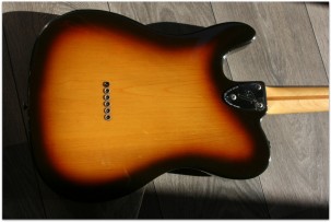 FENDER "Original 1977 Telecaster Custom"