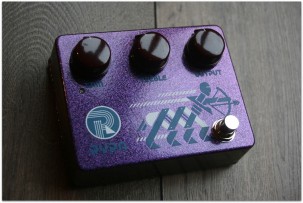 RYRA PEDALS "The Klone Pedal" (Purple)