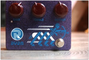 RYRA PEDALS "The Klone Pedal" (Purple)