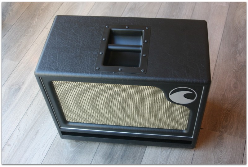 PORT CITY "112 OS Wave Cabinet with 1 x 12 Weber Speaker"