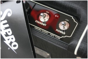 SUPRO "Blues King 12 Combo"