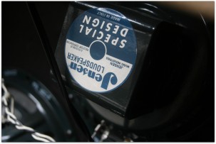 FENDER "Vibro-King 60-Watt 3x10 White"