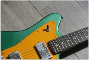 MAYBACH "Jazpole 63 Bigsby B5 Caddy Green Metallic Aged" DELUXE HARDCASE