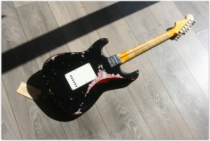 FENDER "Custom Shop 57 Strat Heavy Relic Overspray Black Over Paisley" LIMITED