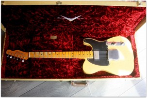 FENDER "Custom Shop ’51 Relic Telecaster, Aged Nocaster Blonde"
