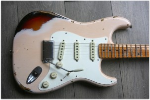 FENDER "Custom Shop 1959 Stratocaster Heavy Relic Limited Shell Pink over Three Choolate Sunburst"
