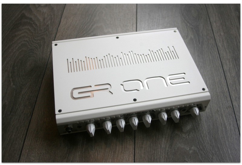 GR BASS "One 800 Head White"