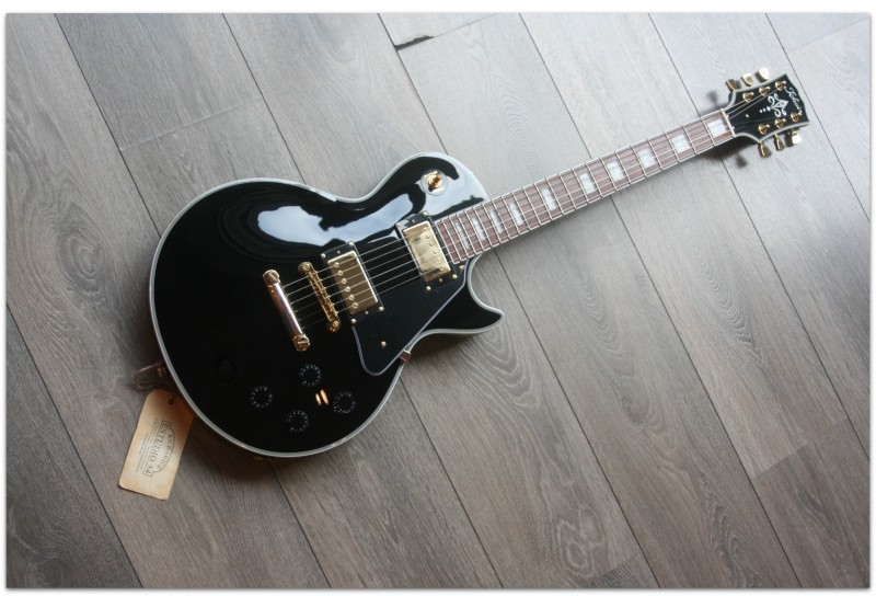 TOKAI "UALC 70 Black" 3, 98 KG