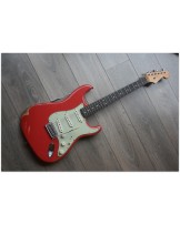FENDER "Custom Shop 1963 Stratocaster Relic Fiesta Red"