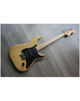 FENDER "Original 1979 Stratocaster Cream with original Hardcase"