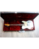 FENDER "Custom Shop Telecaster 67 Heavy Relic, Rosewood, Sonic Blue Over Three Tone Sunburst"