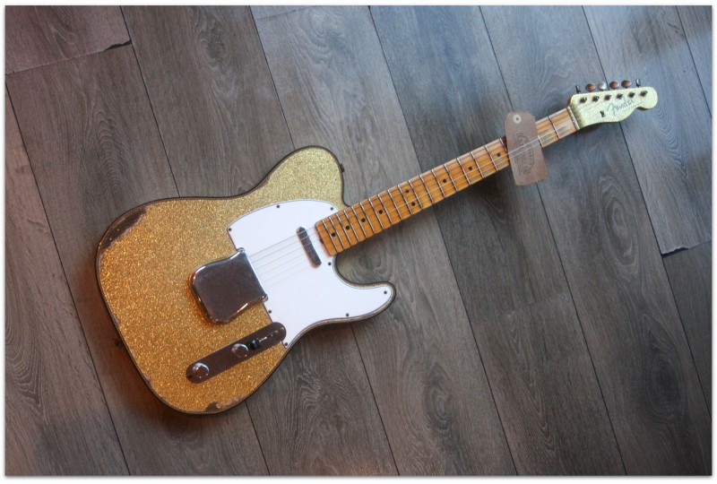 FENDER "Custom Shop Limited 1963 Tele Custom Relic Aged Gold Sparkle"
