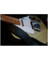FENDER "Custom Shop Limited 1963 Tele Custom Relic Aged Gold Sparkle"
