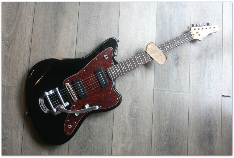 MAYBACH "Jazpole 63 P-90 Black Aged B5 Bigsby" HARDCASE