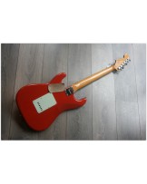 SQUIER "Classic Vibe '60s Stratocaster Fiesta Red" LIMITED EDITION
