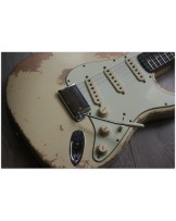FENDER "Custom Shop Limited 60 Dual Mag II Strat, Relic, Aged Vintage White"