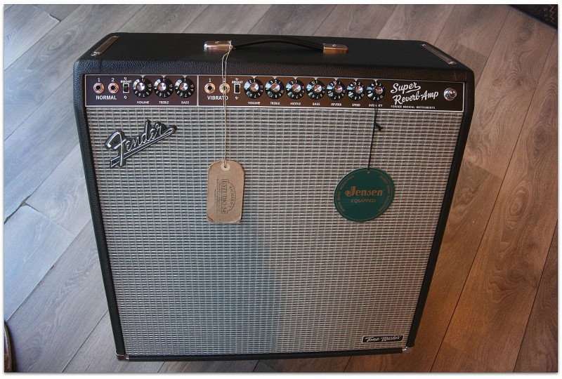 FENDER " Tone Master Super Reverb"