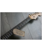 FENDER "Custom Shop 1960 Stratocaster Relic Heavy Relic Faded Aged Three Tone Sunburst"