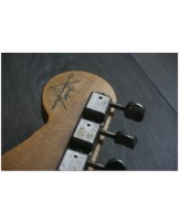 FENDER "Custom Shop 1960 Stratocaster Relic Heavy Relic Faded Aged Three Tone Sunburst"