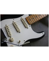 Fender "Custom Shop '57 Stratocaster Journeyman Relic, Aged Black"