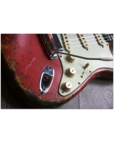 FENDER "Custom Shop Limited Edition 1960/63 Stratocaster Super Heavy Relic Super Faded Fiesta Red Over 3 Tone Sunburst"