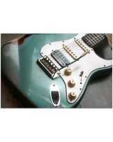 FENDER "Custon Shop ´63 Stratocaster HSS, Relic, Rosewood, Sherwood Metallic Over Three Tone Sunburst"