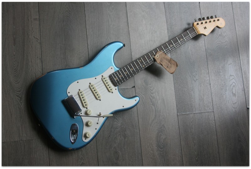 FENDER 