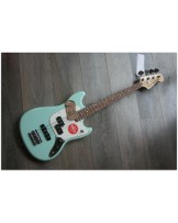 FENDER "LIMITED Mustang PJ Bass Surf Green"