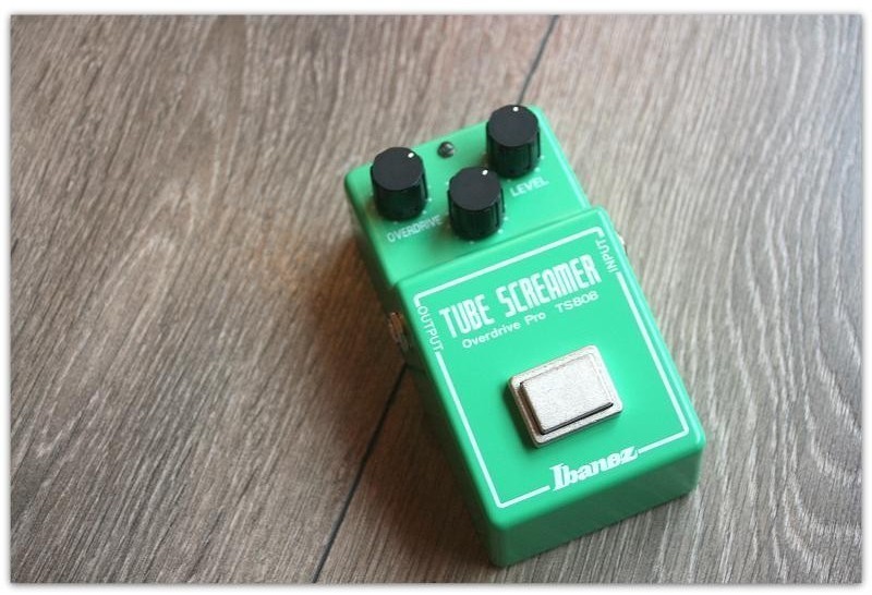  TS 808
