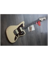 FENDER "American Performer Jazzmaster, Rosewood , Vintage White" GIGBAG