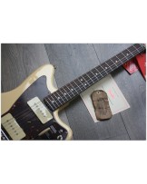 FENDER "American Performer Jazzmaster, Rosewood , Vintage White" GIGBAG