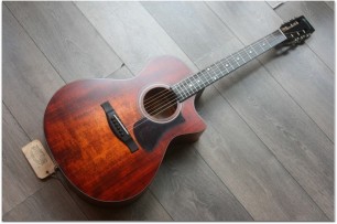 EASTMAN "AC108CE-LTD" (edición limitada número 23 de 200)