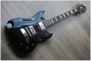 HAGSTROM "Pat Smear Signature"