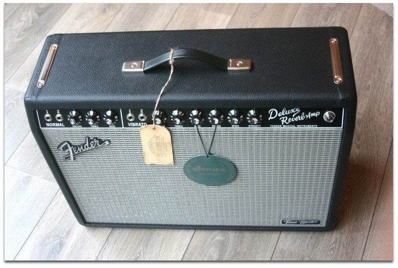 FENDER "Tone Master® Deluxe Reverb"