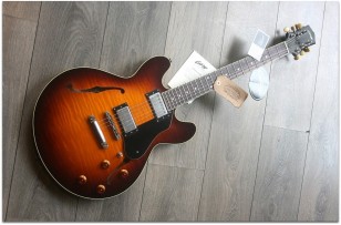 Collings "I-35 LC Aged Tobacco Sunburst"